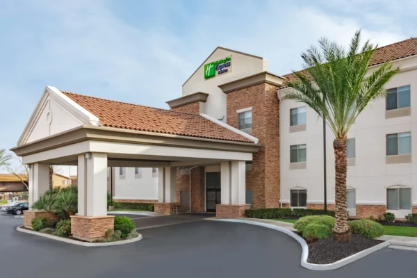 Holiday Inn Express Merced