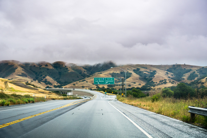 Open California highway through the Central Valley